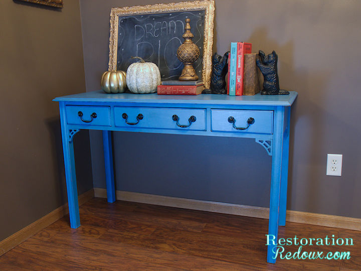 blue distressed sofa table, painted furniture