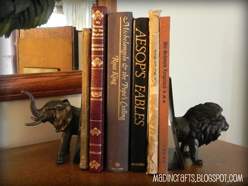 8 budget friendly hostess gift crafts, christmas decorations, crafts, seasonal holiday decor, Faux Bronze Plastic Animal Bookends