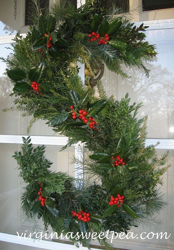 six christmas wreaths to inspire, christmas decorations, crafts, doors, seasonal holiday decor, wreaths, Evergreen monogram wreath