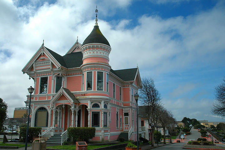 five pink historic homes, architecture