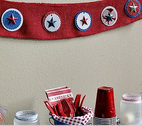 diy patriotic glitter paper burlap garland for mantle or picnic, crafts, patriotic decor ideas, seasonal holiday decor, Ready for the Fourth of July Picnic