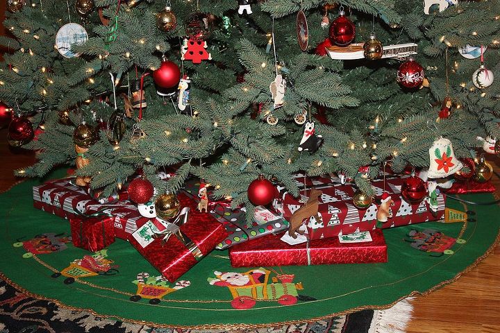 our 2012 tree, christmas decorations, seasonal holiday decor, 1970 s felt skirt made by Granny