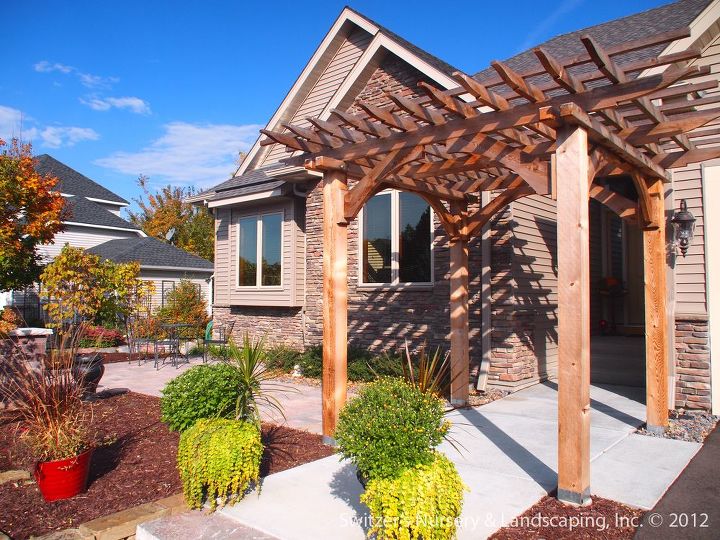 Custom Cedar Arbor Enhances Home S Front Entrance And Paver