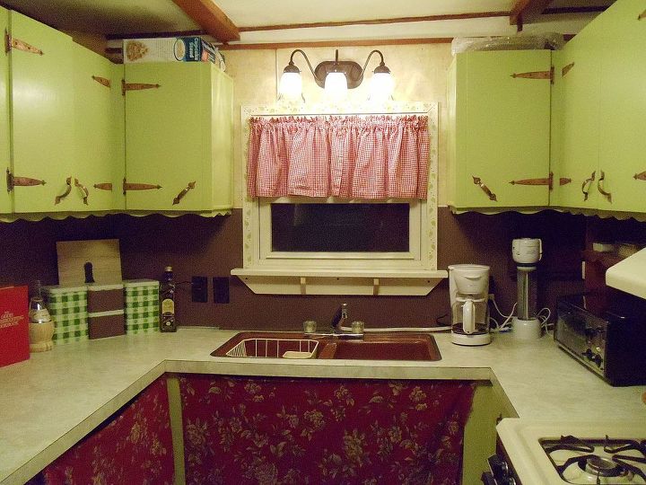 trailer kitchen renovation, home decor, kitchen design, Ahhhh Much better