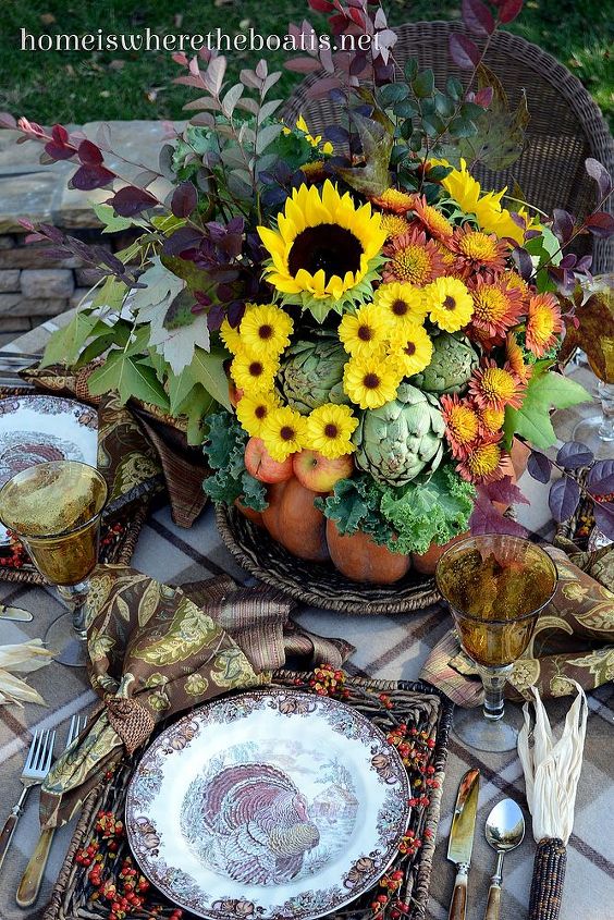 gathering together and a thanksgiving centerpiece, seasonal holiday d cor, thanksgiving decorations