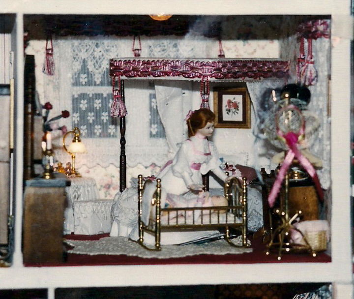 minha casinha de bonecas vitoriana em miniatura feita com amor, Quarto principal