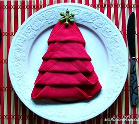 christmas tree napkin tutorial, christmas decorations, seasonal holiday decor, Christmas Tree Napkin