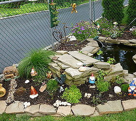 gnomes, gardening, M gnome garden