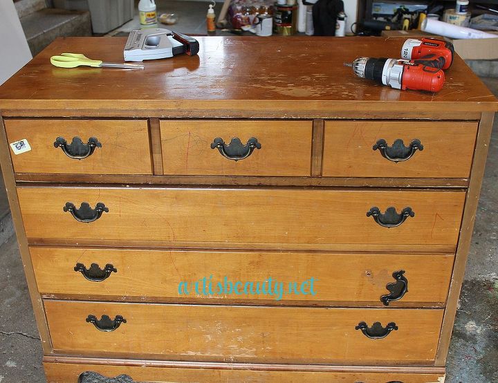 a kid ravaged dresser turned vintage school house style dresser, painted furniture, repurposing upcycling, The before Structurally it was sound but looks wise