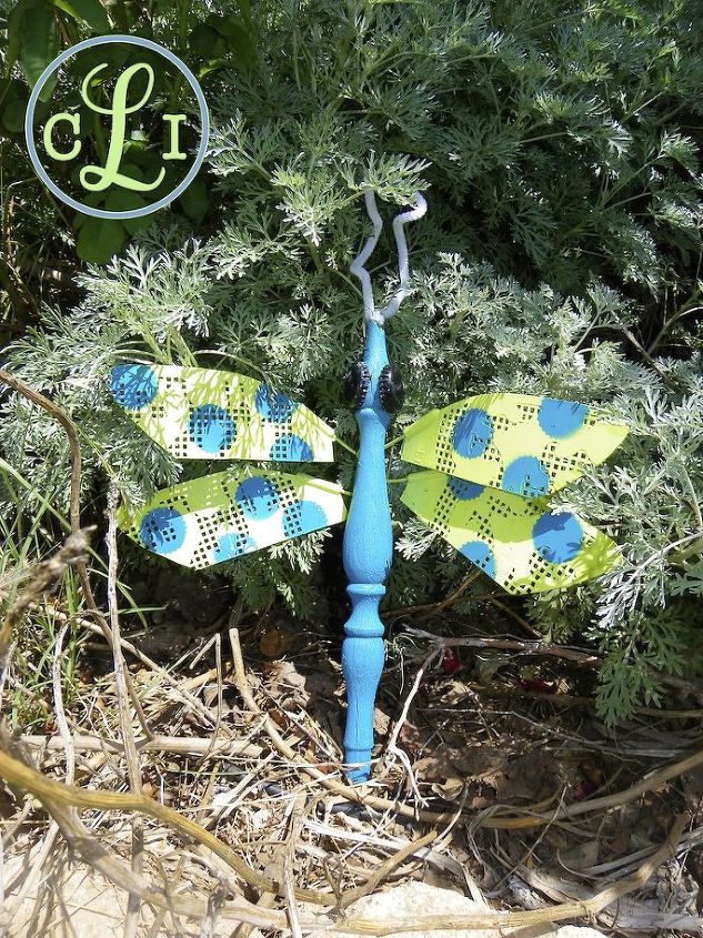 tutorial for winged bug for the garden, crafts, gardening, repurposing upcycling, Beverage lids make the perfect eyes for these little buggers pun intended