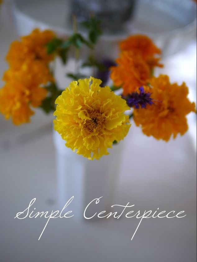 fall tablescape using marigolds, seasonal holiday d cor, Use marigolds from your yard to create this simple centerpiece