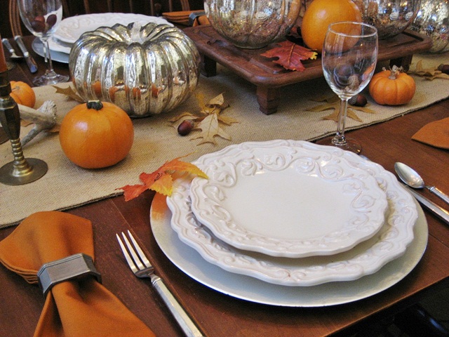 thanksgiving tablescape mercury glass pumpkins and vintage wood, home decor, seasonal holiday decor, thanksgiving decorations, Chris Madden Felice dinnerware a 10 Goodwill find and pewter flatware star in th place setting