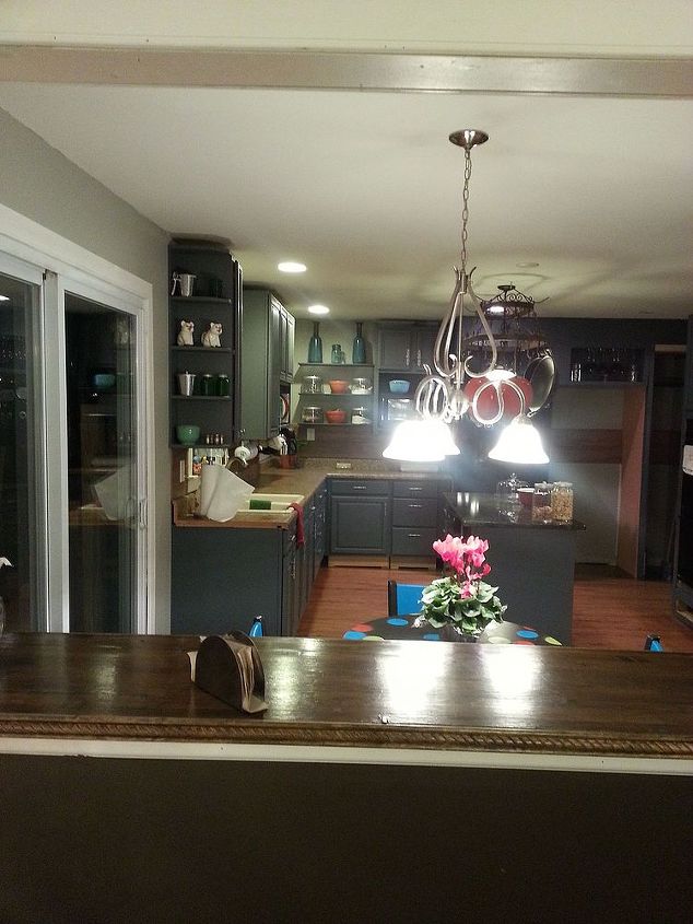 a fab kitchen rehab, diy, home decor, home improvement, kitchen backsplash, kitchen design, kitchen island, The right is our 6 patio door that replaced the picture window We grill a lot and I did not like going through the family room out to the deck
