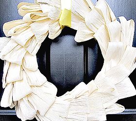 don t be intimidated a corn husk wreath is easier to make than you think, crafts, repurposing upcycling, wreaths