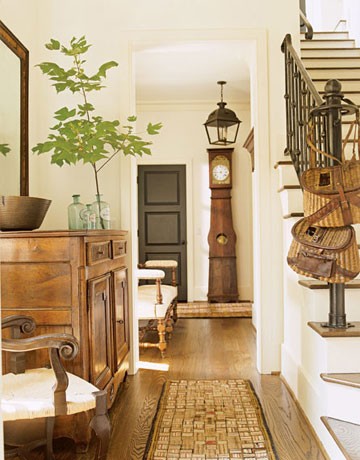 creating a welcoming foyer, foyer, home decor, The beautiful inspiration for my foyer This photo is from House Beautiful I love the warm golden honey tones which is what I felt my foyer was missing