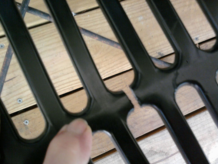 need help on how to repair a plastic chair