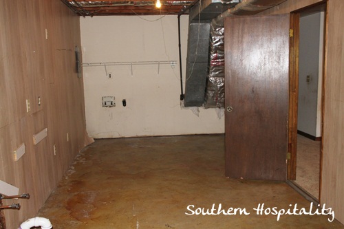 renovated laundryroom mudroom, home decor, laundry rooms, Laundry end BEFORE What a pit of of a space