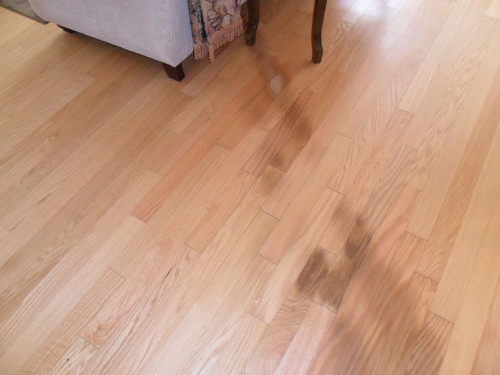 q inthis photo you can see what looks like burns in the hardwood floor, electrical, flooring, hardwood floors