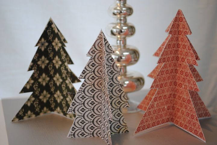 simple folded christmas trees, christmas decorations, seasonal holiday decor, Easy decorating using what you already have right up my alley