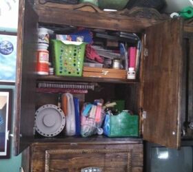 make your own mule chest or long chest topper, diy, how to, painted furniture, woodworking projects, Adjustable shelves are the way to go in almost all instances Cabinets also are great for hiding clutter This stores my Art supplies
