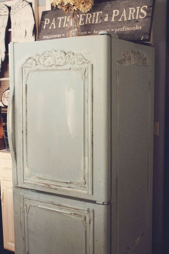 lets turn ugly old fridge into shabby french beauty, appliances, chalk paint, painted furniture, repurposing upcycling