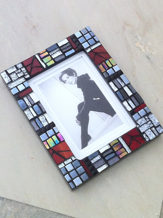mosaic art photo frames, crafts, repurposing upcycling, Concerto Deco Red