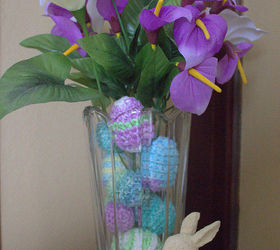 decorating with crochet eggs, crafts, easter decorations, seasonal holiday decor, wreaths