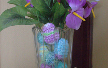 Decorating With Crochet Eggs