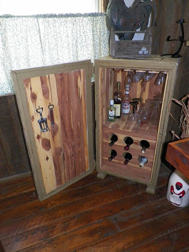 restored old horse tack trunk to liquor cabinet, painted furniture, woodworking projects