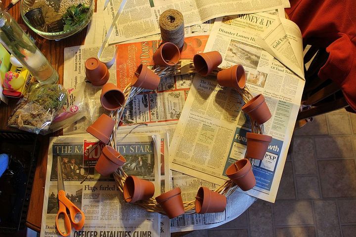 diy living wreath, crafts, wreaths, A combination of hot glue and twine worked to secure the pots
