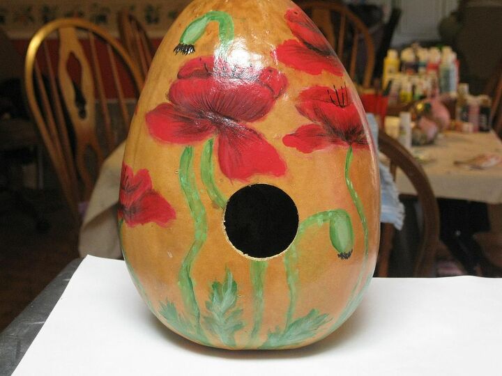 birdhouse s i ve painted and make out of gourds, crafts