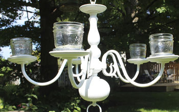 Añada un poco de romanticismo y ambiente a su jardín con una lámpara de araña