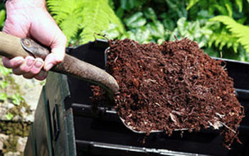 Composting | A Gardener Without Compost Is No Gardener At All