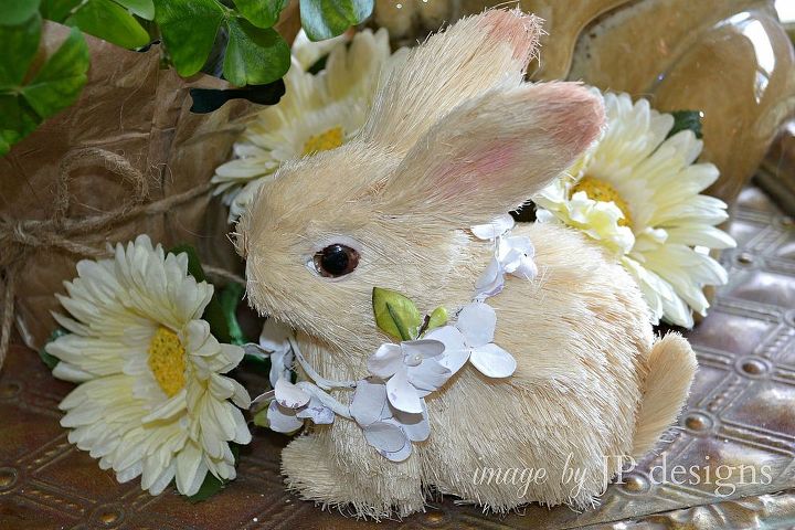 an easter centerpiece and tablescape, easter decorations, seasonal holiday d cor
