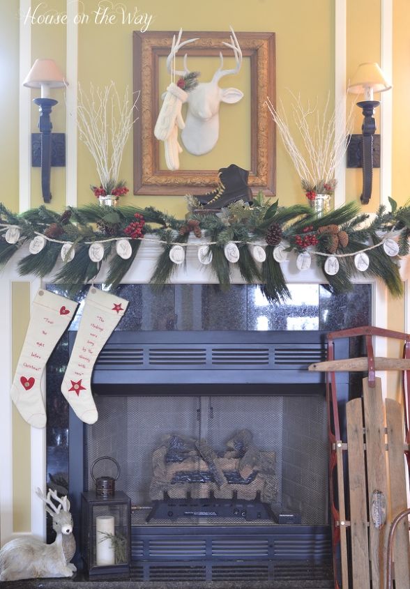create a classic christmas mantel, seasonal holiday d cor, Using classic red and white with touches of vintage pieces gives a great Christmas decor theme