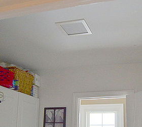 replacing a flush mount ceiling light, diy, home decor, home maintenance repairs, how to, BEFORE we replaced the flush mount light