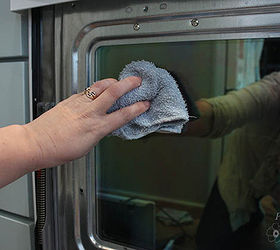 how to clean inside your oven door, appliances, cleaning tips, While the inner glass is exposed clean that as well