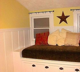 window seat daybed, diy, doors, home decor, painted furniture