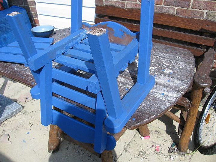 broken garden chair renovation, painted furniture, I replaced the strips of wood on the bottom of the seat