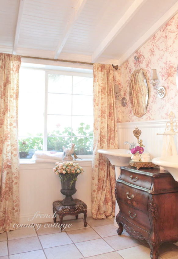 french cottage toile, bathroom ideas, home decor, New red floral toile panels