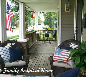 front porch, outdoor furniture, outdoor living, painted furniture, patriotic decor ideas, porches, seasonal holiday decor