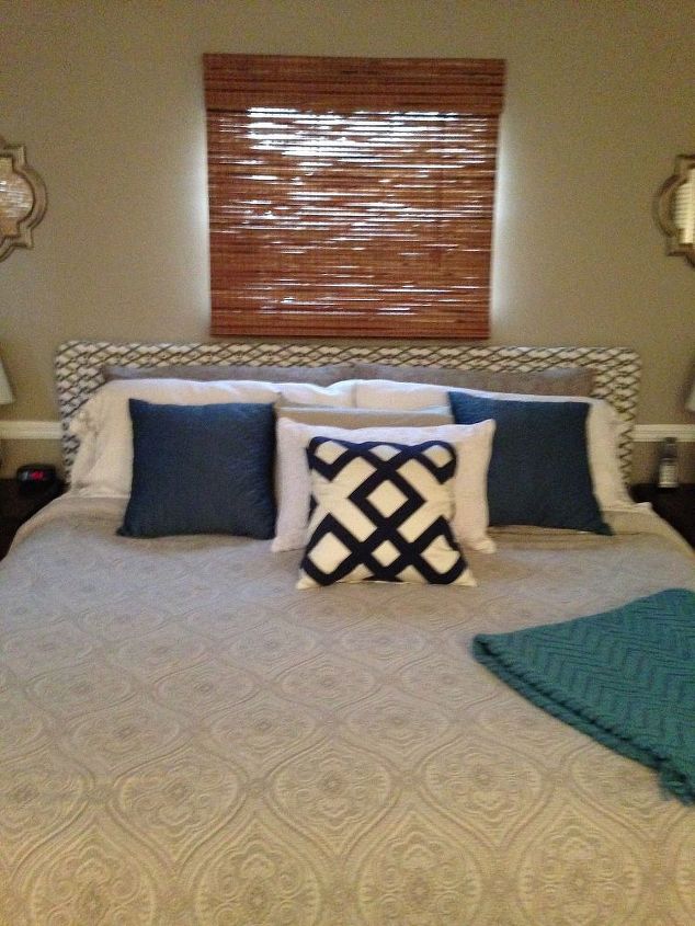 diy headboard from hollow core door total cost 40, bedroom ideas, diy, home decor, painted furniture, Hanging it was as easy as attaching D rings to back stringing wire and hanging like a giant picture The bed anchors the bottom