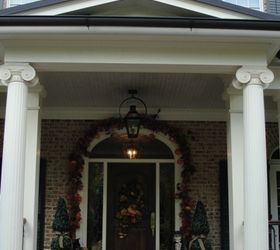 southern fall porch, halloween decorations, outdoor living, seasonal holiday decor