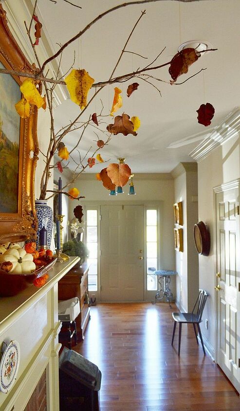 a simple fall arrangment, hallways entryways, seasonal holiday d cor, a lovely way to welcome guests