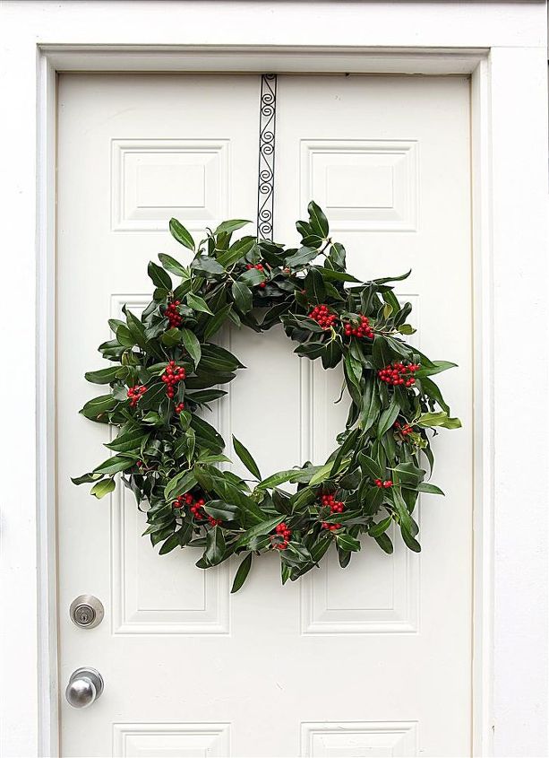 making a fresh evergreen wreath, crafts, doors, flowers, gardening, hydrangea, seasonal holiday decor, wreaths, Hang in a prominent spot out of direct hot sun and freezing winds and it will last a long time