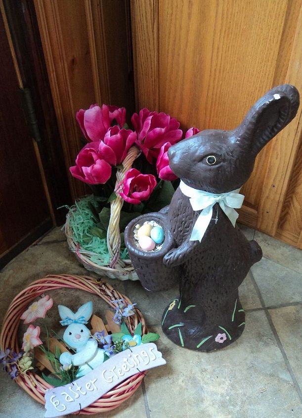 bunny redo, easter decorations, repurposing upcycling, seasonal holiday d cor, wreaths
