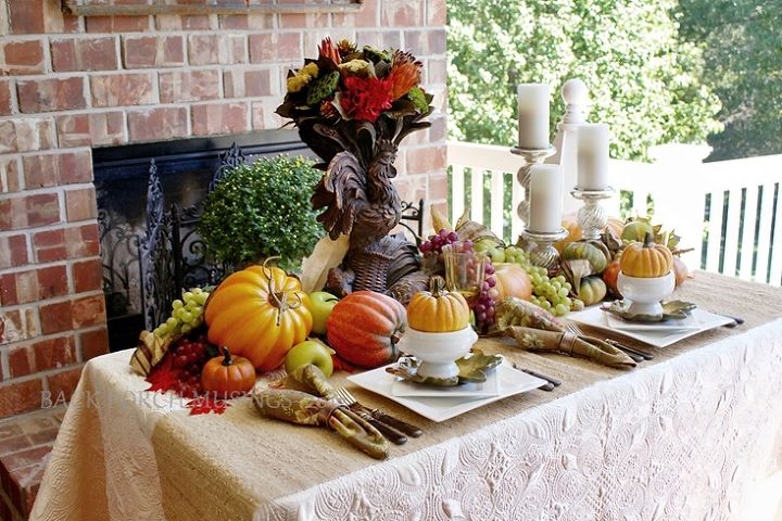 a harvest table, fireplaces mantels, outdoor living, porches, seasonal holiday decor, Quilt as tablecloth