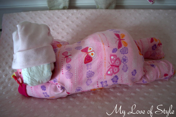 easy diy sleeping baby diaper cake, crafts, Tutorial on how to make this Cute and Creative Sleeping Baby Diaper Cake