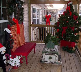 outside decorating, outdoor living, porches, seasonal holiday decor, Red is a favored accent color