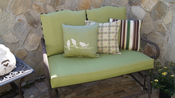 sew easy outdoor cushion tutorial part two, crafts, outdoor furniture, painted furniture, reupholster, So much better next year I ll make the bottom with coordinating fabrics also
